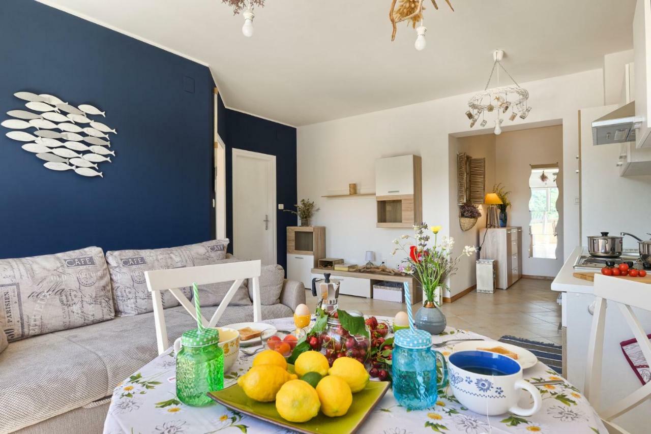 Duboko Plavo Apartment Krnica Exterior foto